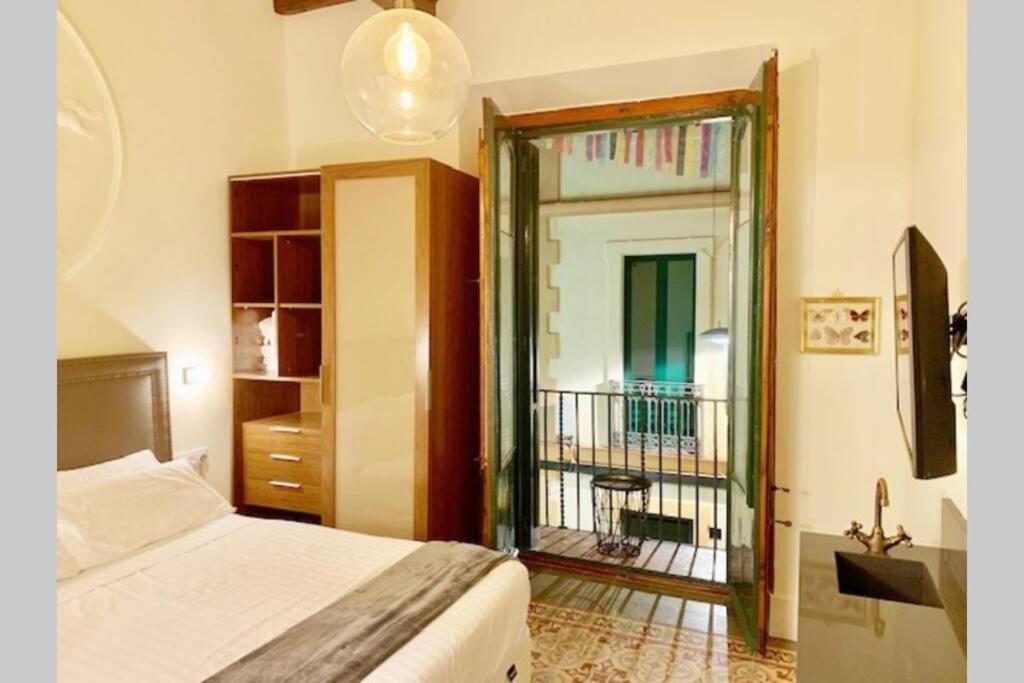 Cozy Studio With Balcony In The Best Place Leilighet Sitges Eksteriør bilde