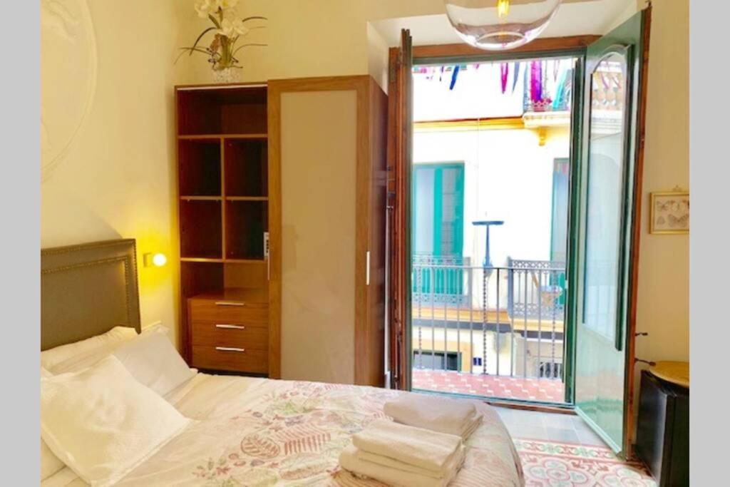 Cozy Studio With Balcony In The Best Place Leilighet Sitges Eksteriør bilde
