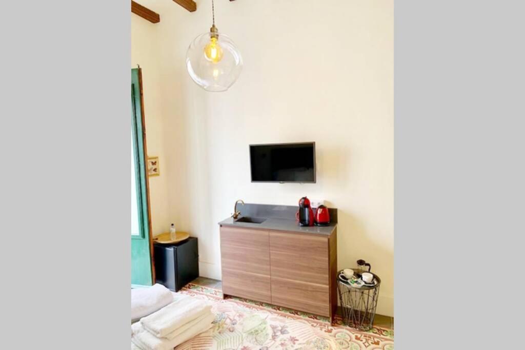 Cozy Studio With Balcony In The Best Place Leilighet Sitges Eksteriør bilde
