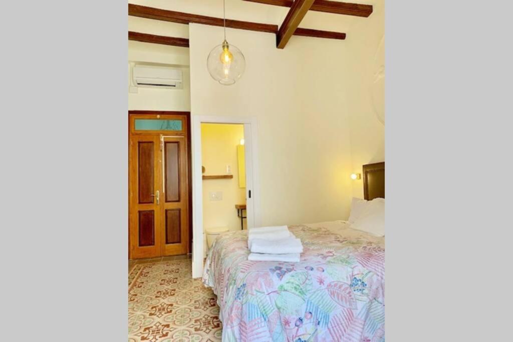 Cozy Studio With Balcony In The Best Place Leilighet Sitges Eksteriør bilde